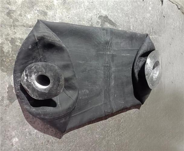 气压罐气囊与各类储罐橡胶囊袋 选型、应用与维护指南